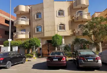 Roof For sale - 3 rooms - floor 3