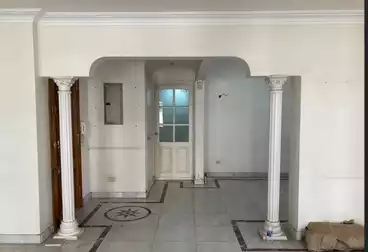 Apartments For sale - 3 rooms - floor 2