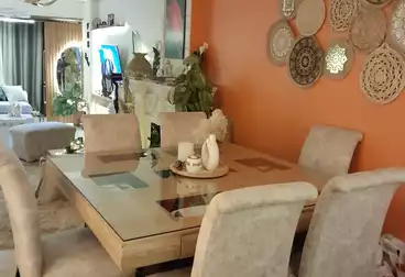 Furnished Apartment For sale - 3 rooms - floor 5