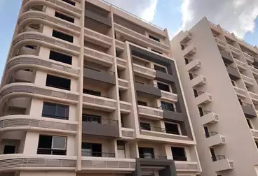 undefined undefined - 2 rooms - floor 3