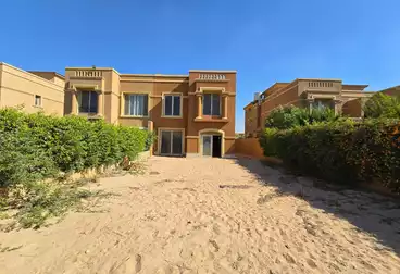 Twin House For sale - 4 rooms