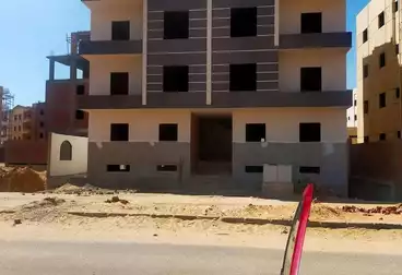Apartment with Garden For sale - 3 rooms - floor 0
