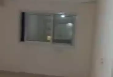 Apartments For sale - 3 rooms - floor 1