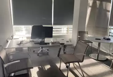 Offices For rent - 7 rooms - floor 0