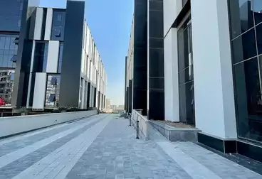 Administrative For rent - 3 rooms - floor 2