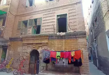 House / Home For sale - 4 rooms