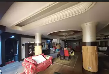 Garden Villa For sale - 6 rooms