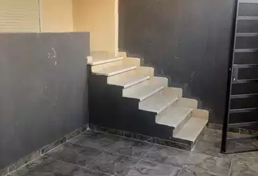 Apartment with Garden For sale - 3 rooms - floor 0