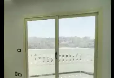 Apartments For sale - 3 rooms - floor 7