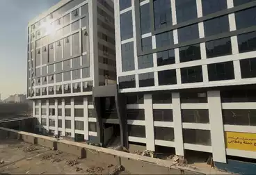 Commercial For sale - floor 2