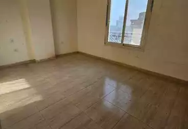 Apartments For rent - 3 rooms - floor 5