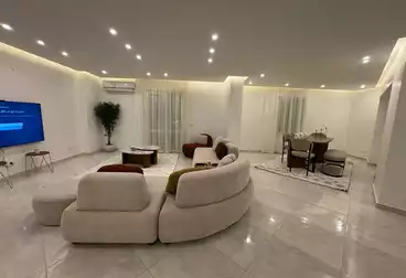 Furnished Apartment For rent - 3 rooms - floor 5