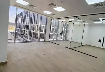 Administrative For rent - 2 rooms - floor 4