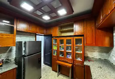 Apartments For sale - 3 rooms - floor 1
