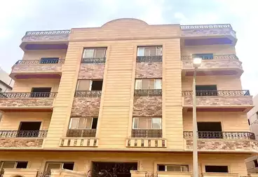 Apartment with Garden For sale - 3 rooms - floor 0