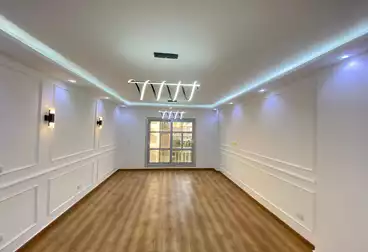 Apartments For sale - 3 rooms - floor 2