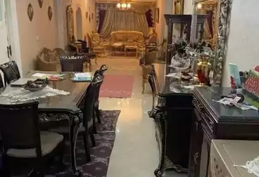 Apartments For sale - 3 rooms - floor 1