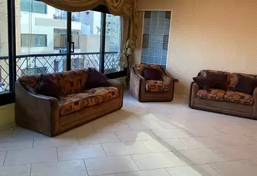 Apartments For sale - 3 rooms - floor 5