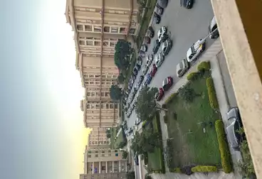 Apartments For sale - 3 rooms - floor 4