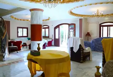 Separate Villa For sale - 9 rooms