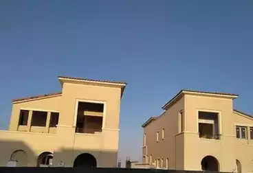 Villas For sale - 4 rooms