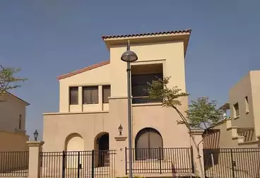 Villas For sale - 5 rooms