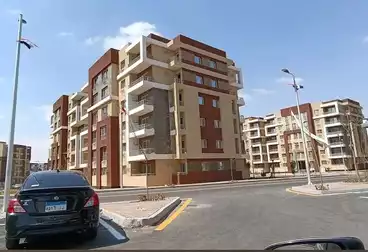Apartments For sale - 3 rooms - floor 1