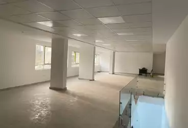Corporate Branch For rent - 20 rooms - floor 0