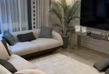 شقق مفروشة للبيع - 3 غرف - بالدور 3