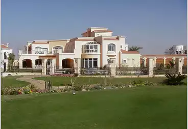 Villas For sale - 6 rooms