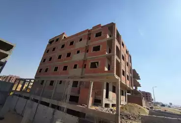Apartment with Garden For sale - 3 rooms - floor 0