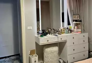 Apartments For sale - 3 rooms - floor 8