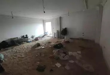 Apartments For sale - 3 rooms - floor 2