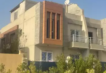 Separate Villa For sale - 5 rooms - floor 4
