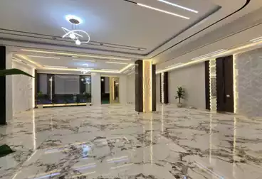 Duplex with Garden For sale - 5 rooms - floor 0