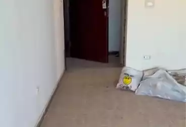 undefined undefined - 2 rooms - floor 2