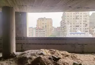 Apartments For sale - 4 rooms - floor 5