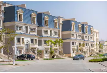 Apartments For sale - 2 rooms - floor 5