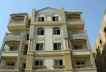 Apartment with Garden For sale - 2 rooms - floor 2