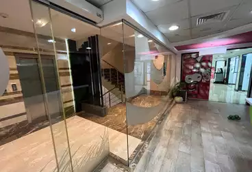 Administrative For rent - 4 rooms - floor 2