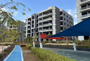 Apartment with Garden For sale - 3 rooms - floor 0