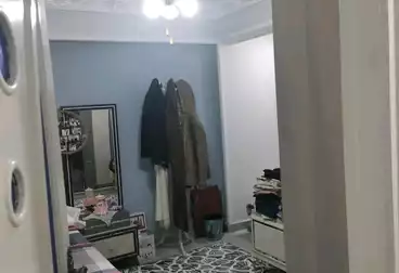 Apartments For sale - 2 rooms - floor 6