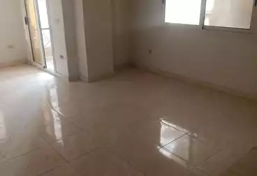 Apartments For rent - 3 rooms - floor 4