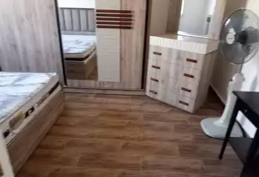 Apartments For sale - 2 rooms - floor 5