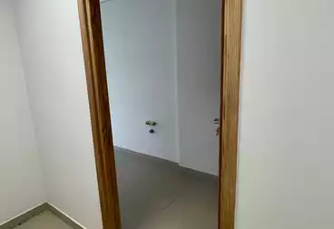 undefined undefined - 2 rooms - floor 2