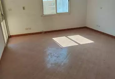 Apartments For sale - 3 rooms - floor 4