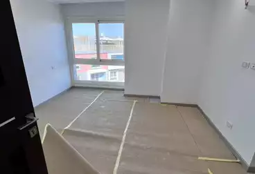 undefined undefined - 2 rooms - floor 5