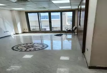 Offices For rent - 3 rooms - floor 2