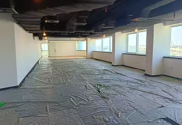 Administrative For rent - 4 rooms - floor 3