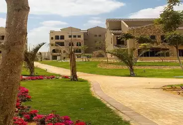 تاون هاوس للبيع - 4 غرف